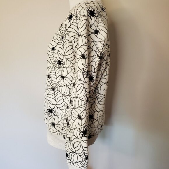 LA Soul Spider Web Fleece Sweatshirt M Halloween Spooky Fall Cozy Pumpkin Patch - Picture 3 of 5